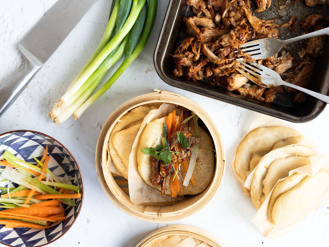 Bao Buns with Sticky Ginger Pork