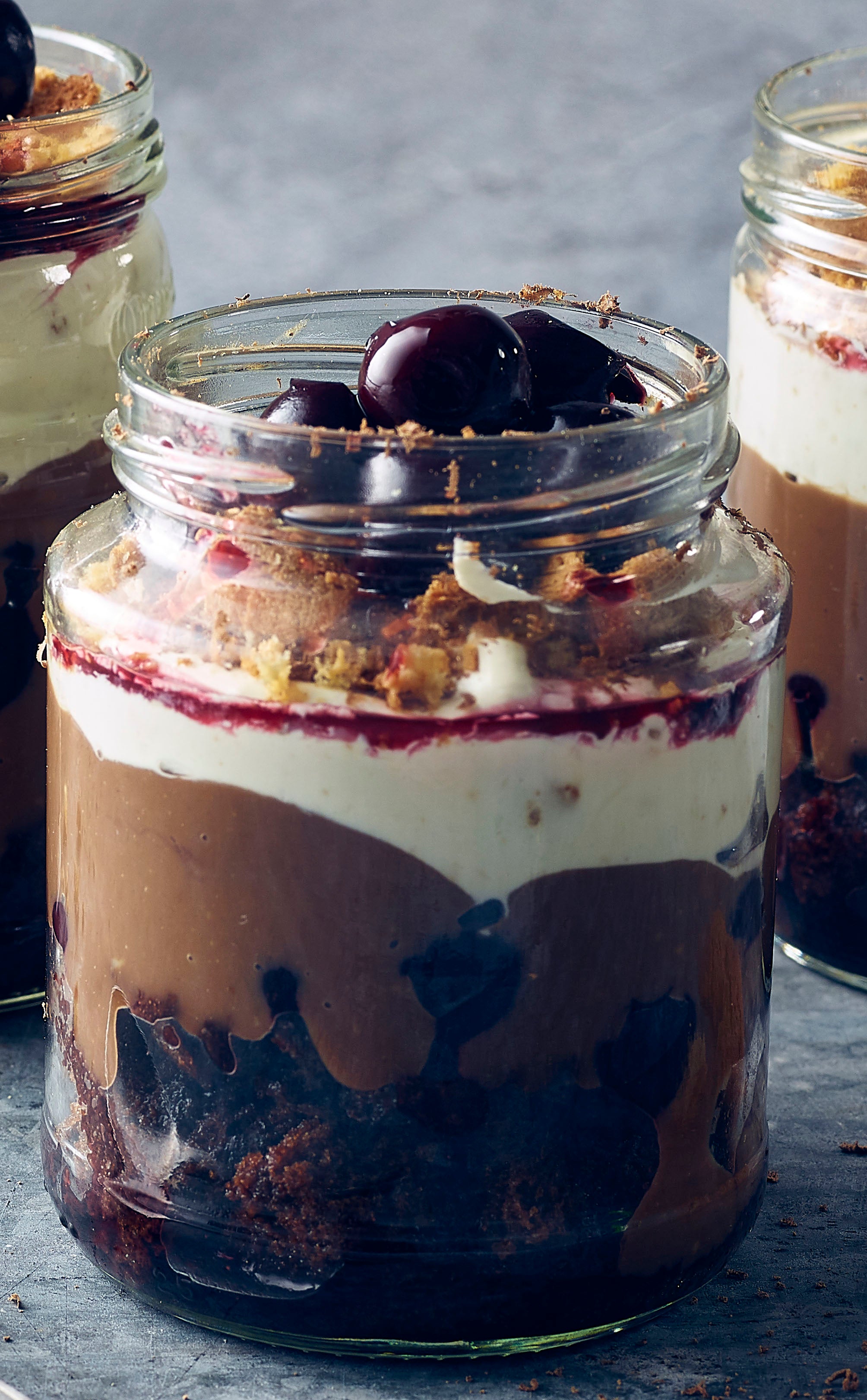 Indulgent Chocolate Cherry Trifle – Bennett Opie